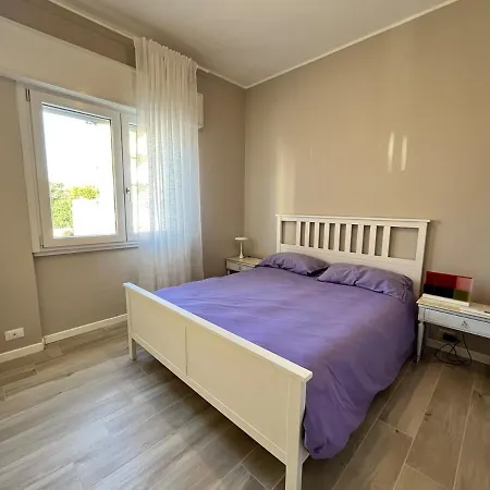 3 Bdr 100m From The Sea And Sea View And Terrace