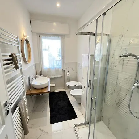 Apartment 3 Bdr 100m From The Sea And Sea View And Terrace